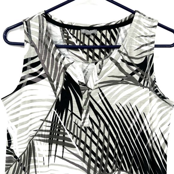 T by Talbots Sz Small Petite Sleeveless V neck Dress Black White Tropical Print - Picture 3 of 5